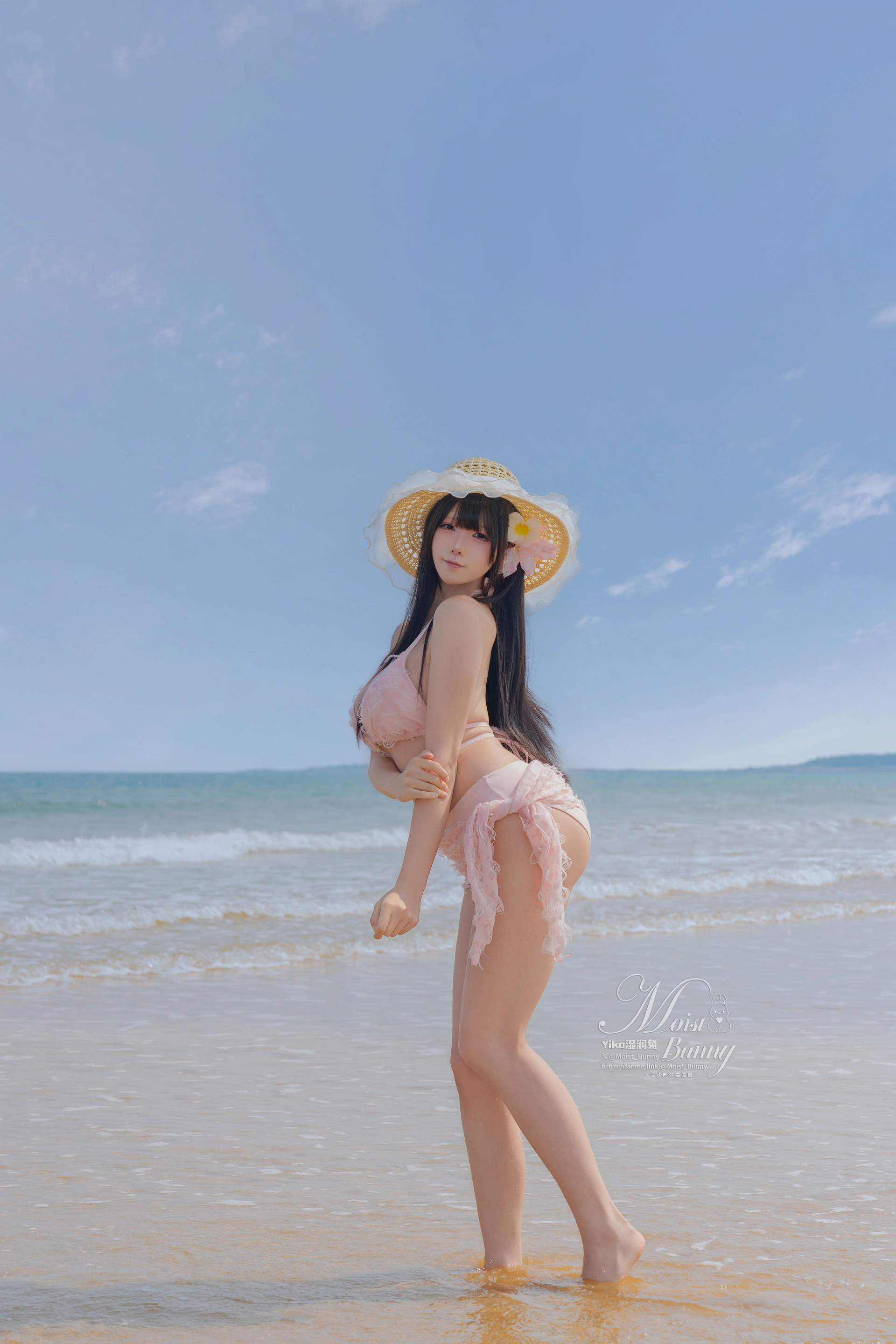咬一口兔娘(Yiko湿润兔) – NO.240 7月作品 粉红假日 2